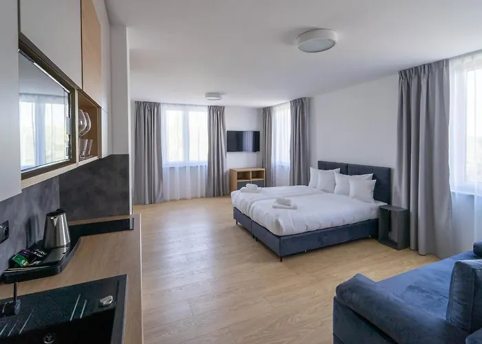 Milo Aparthotel